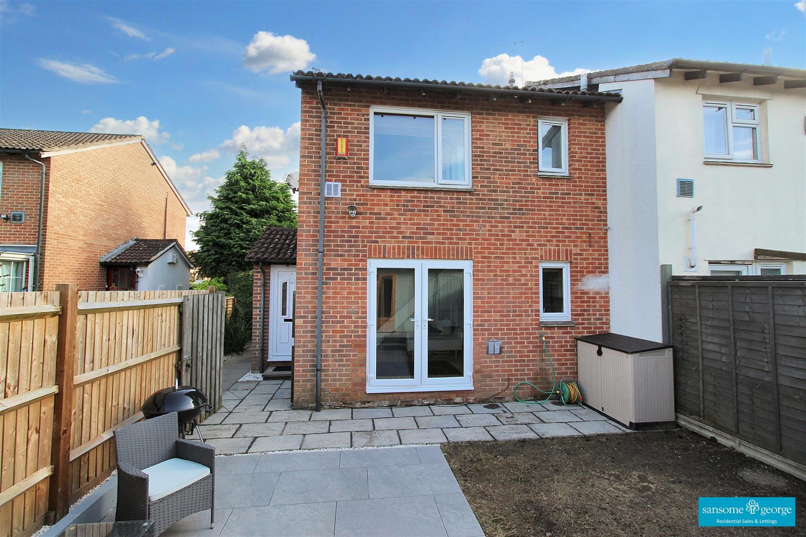1 bed property in Charlville Drive, Reading